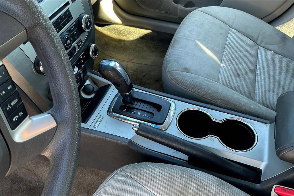 Used 2011 Ford Fusion SE w/ 201A Rapid Spec Order Code image 17