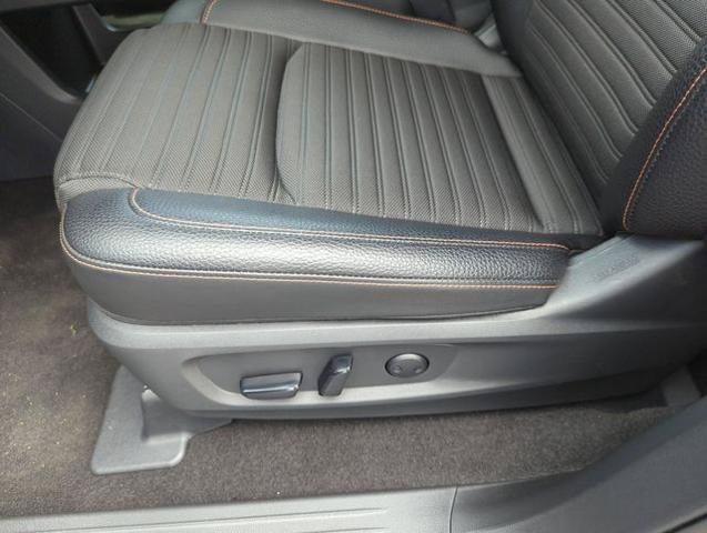 Certified 2025 Nissan Pathfinder Rock Creek AWD/4WD image 30