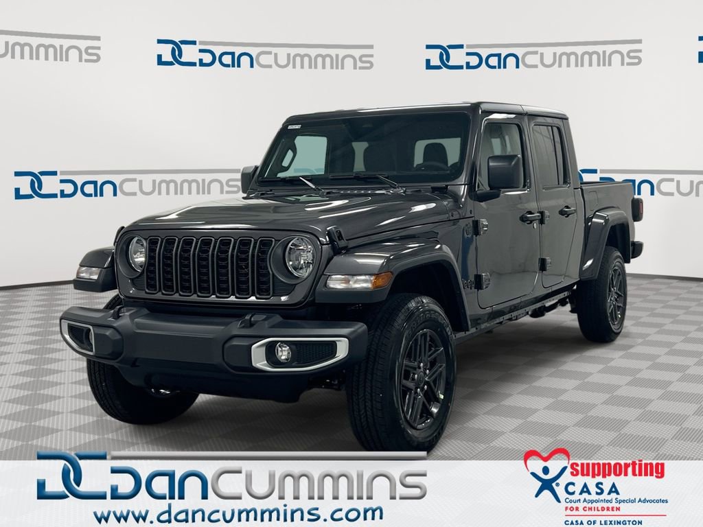 New 2026 Jeep Gladiator Sport