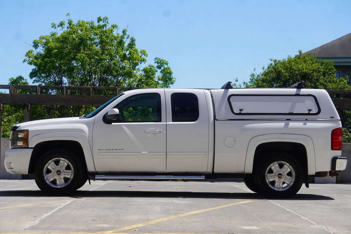 Used 2013 Chevrolet Silverado 1500 LT w/ All-Star Edition AWD/4WD image 7