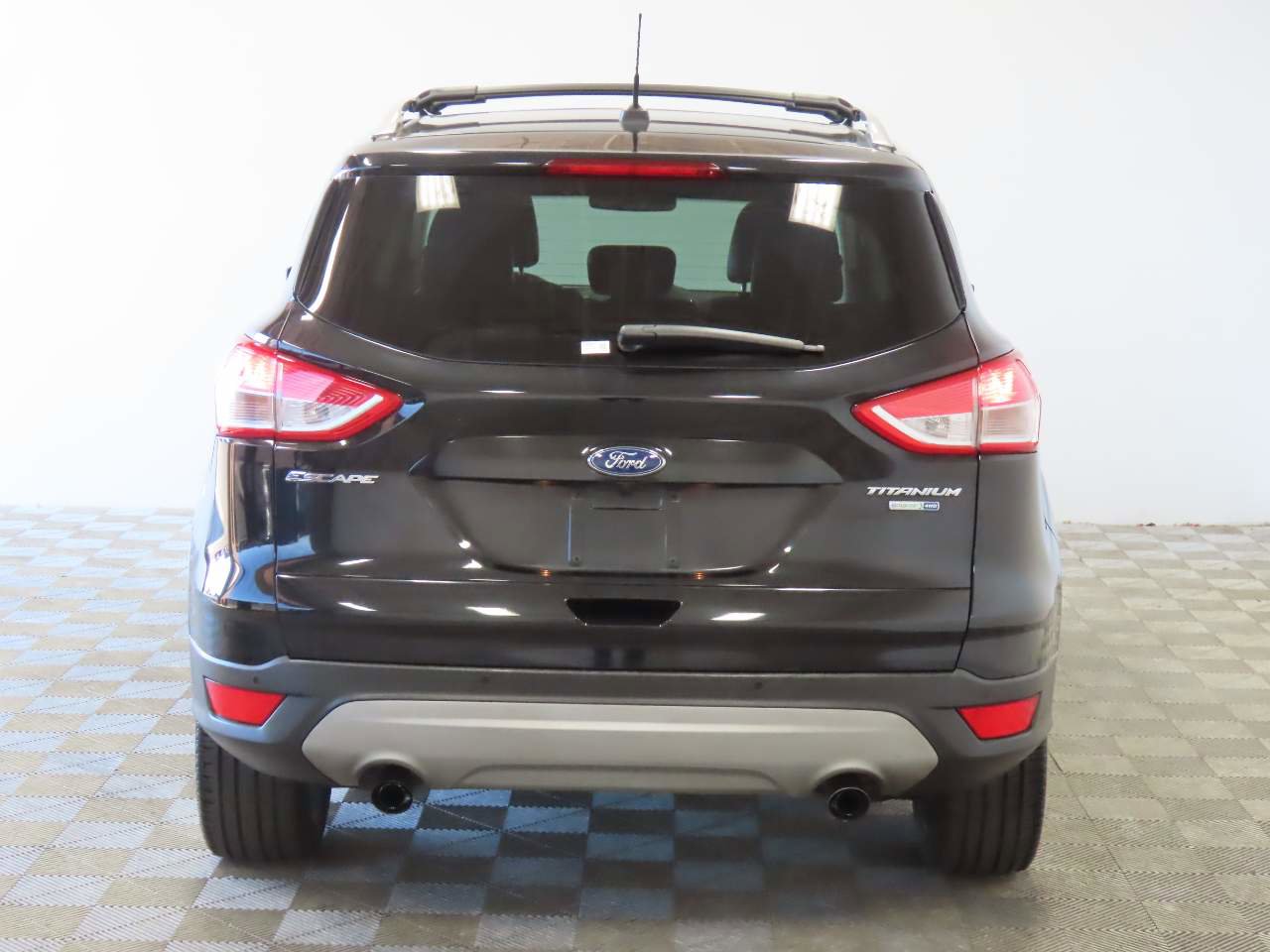Used 2013 Ford Escape Titanium w/ Parking Technology Pkg image 3