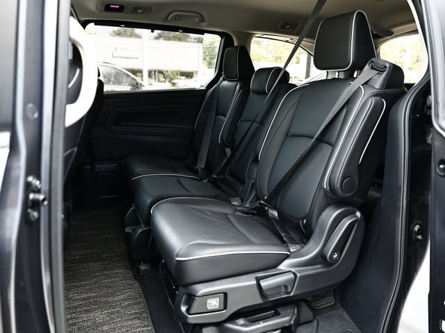 Used 2026 Honda Odyssey Touring image 23