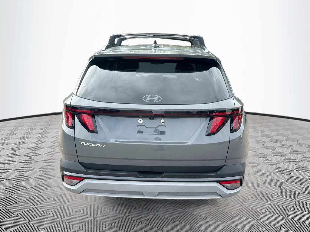 Used 2025 Hyundai Tucson SEL FWD image 7