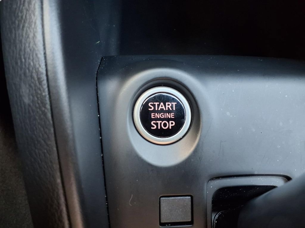 Used 2025 Nissan Kicks Play S FWD image 10