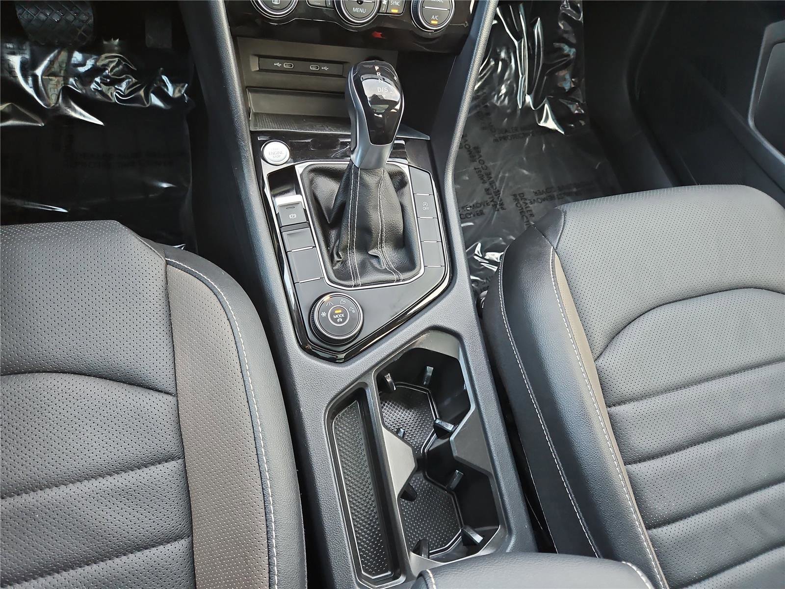 Used 2023 Volkswagen Taos SEL image 22