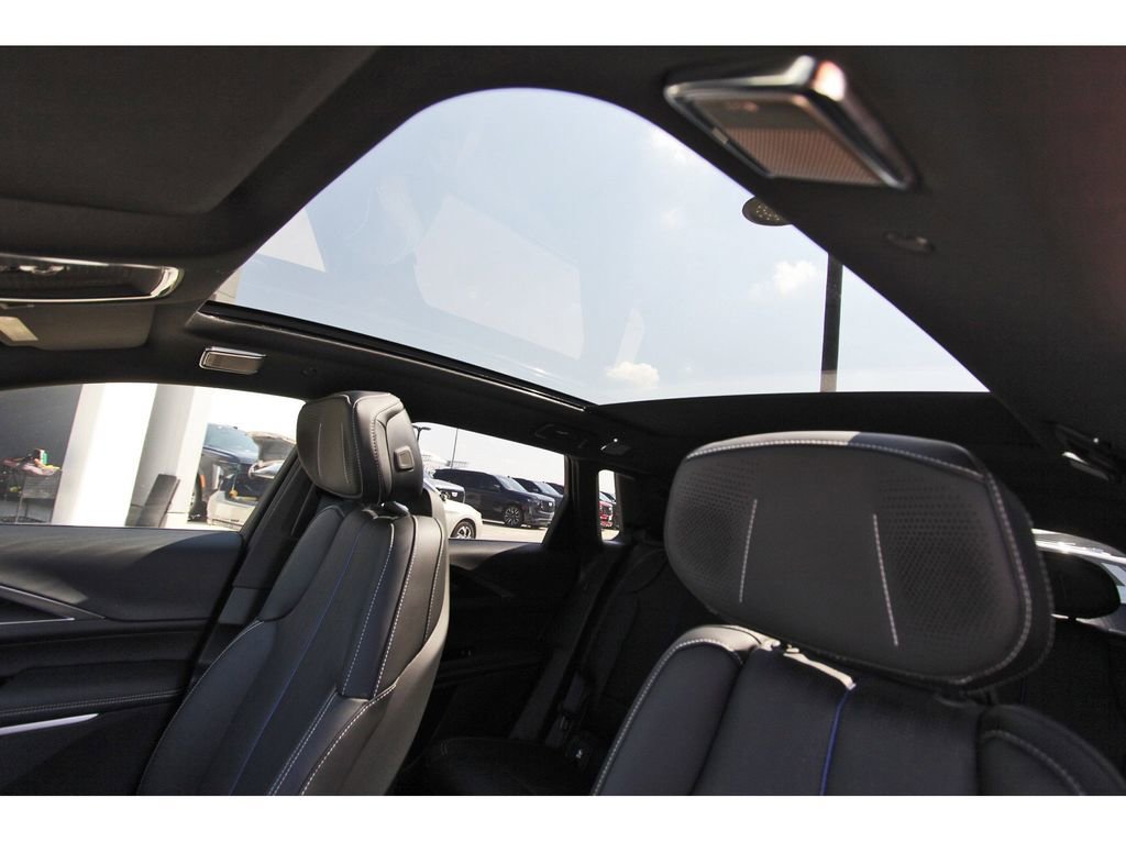 New 2026 Cadillac Lyriq Signature Sport image 22