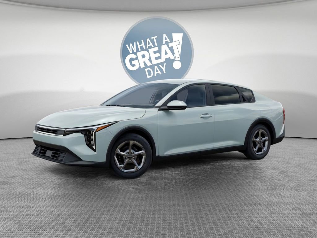 New 2026 Kia K4 LXS image 3