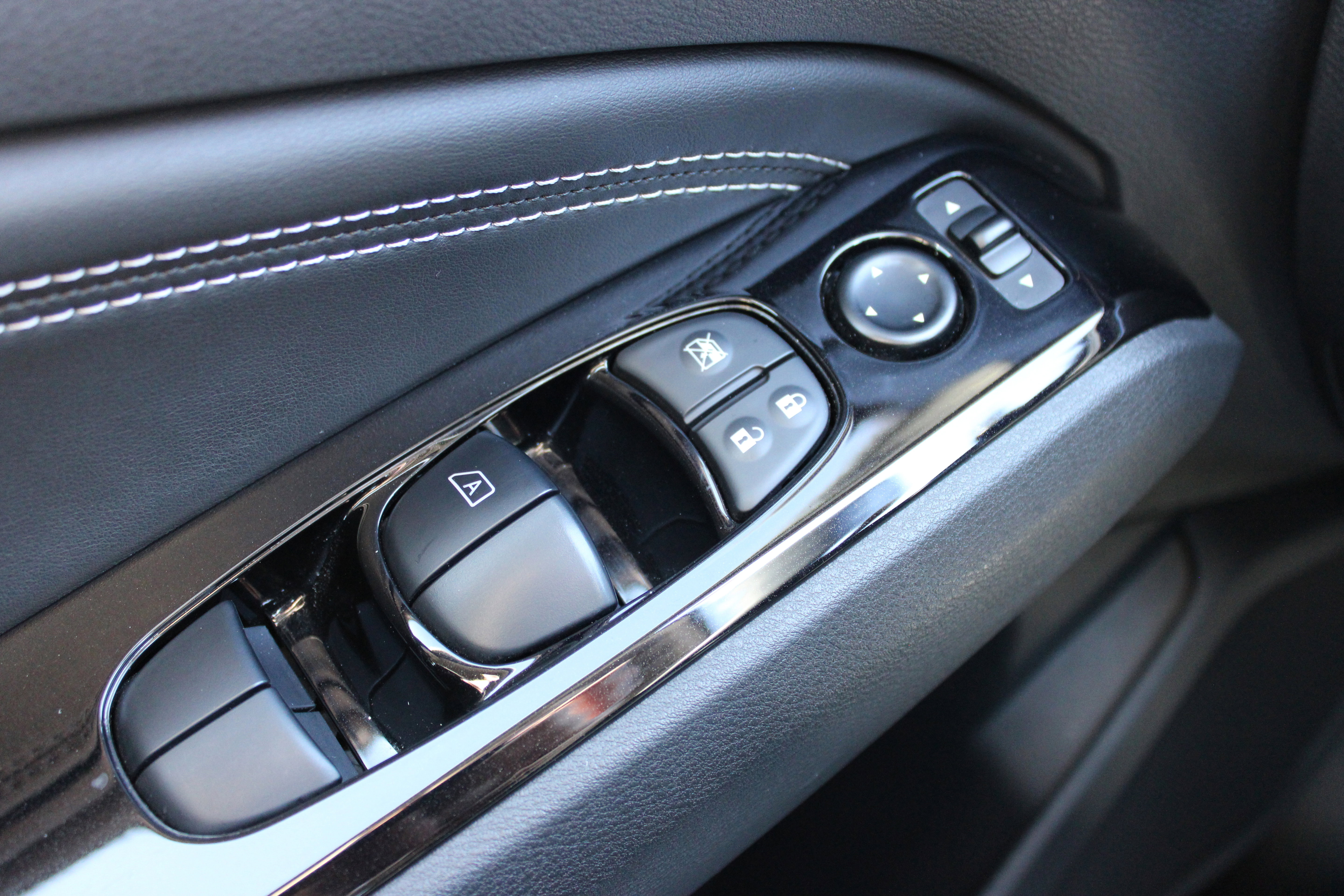 Used 2022 Nissan Altima 2.5 SV w/ SV Premium Package image 27