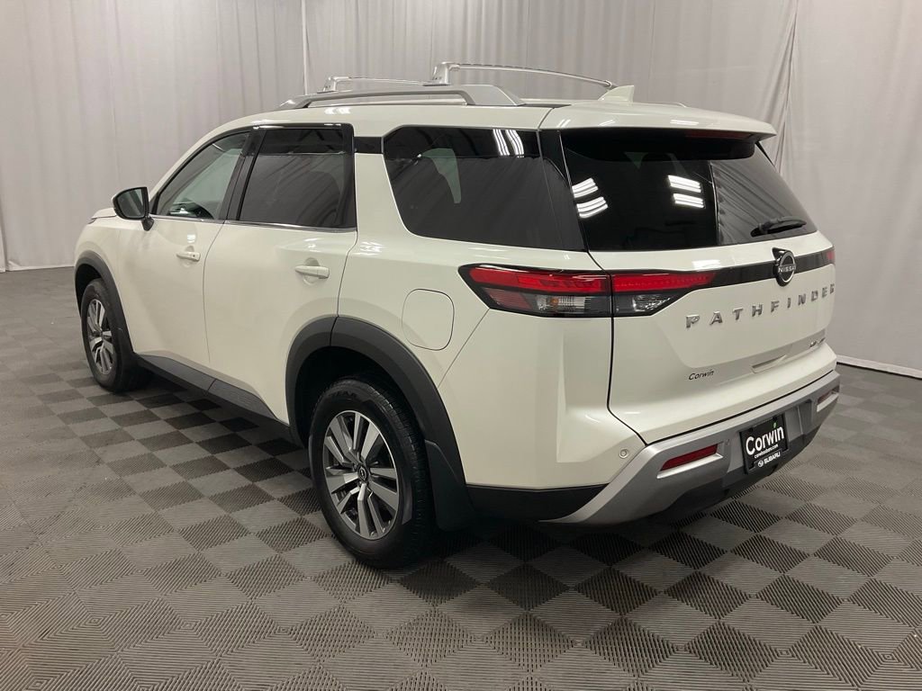 Used 2023 Nissan Pathfinder SL image 7