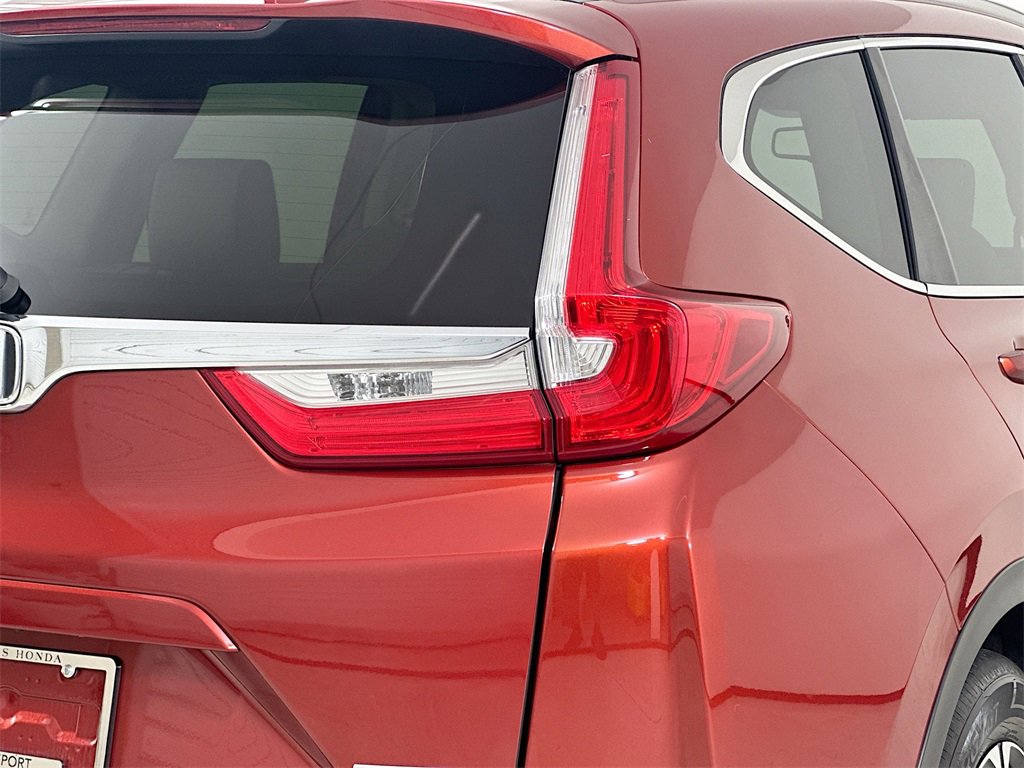 Used 2017 Honda CR-V Touring image 2