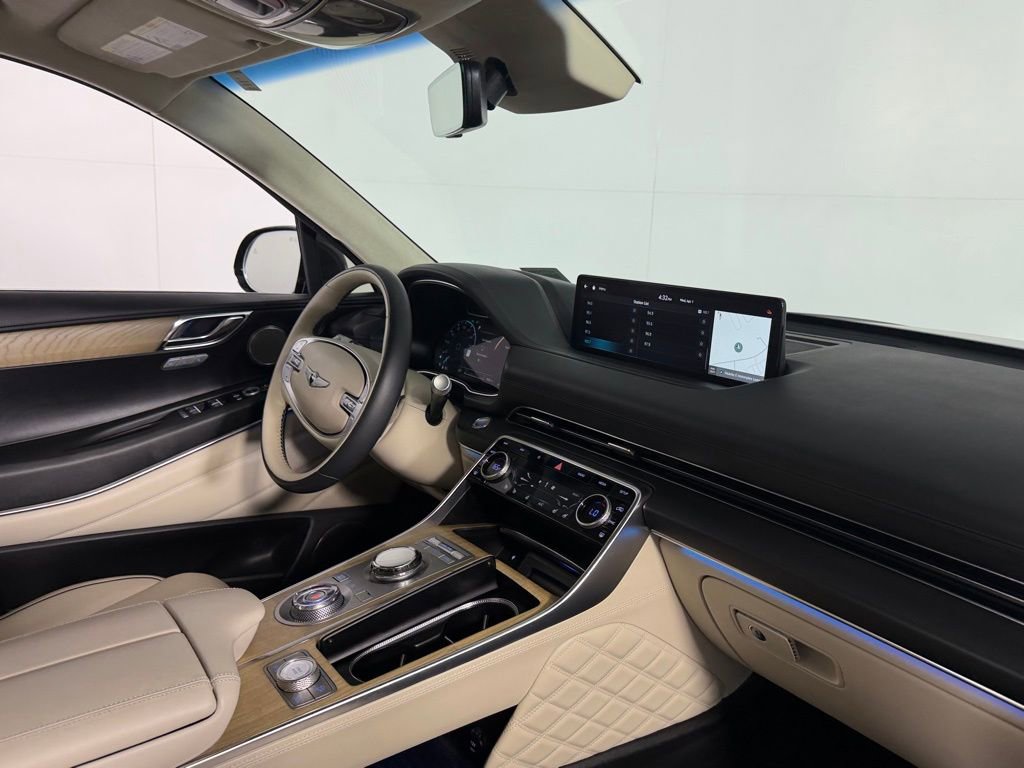 Used 2024 Genesis GV80 3.5T image 32