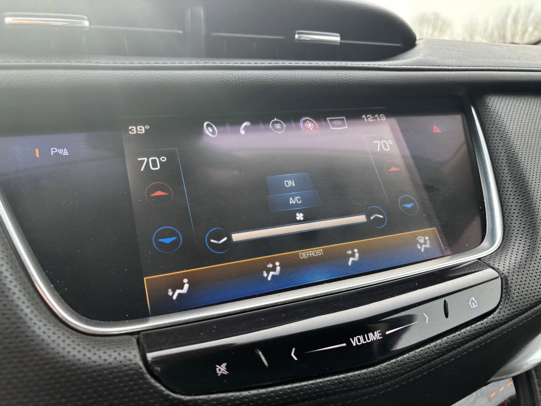 Used 2017 Cadillac XT5 Luxury w/ Driver Awareness Package image 33