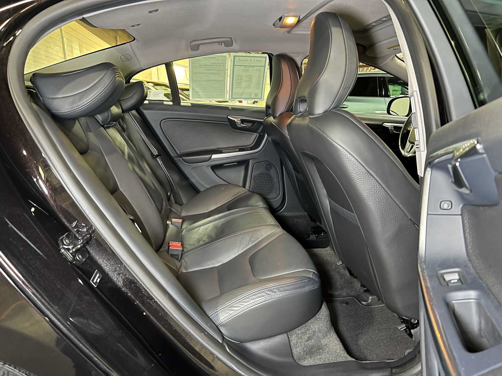 Used 2011 Volvo S60 T6 AWD/4WD image 13