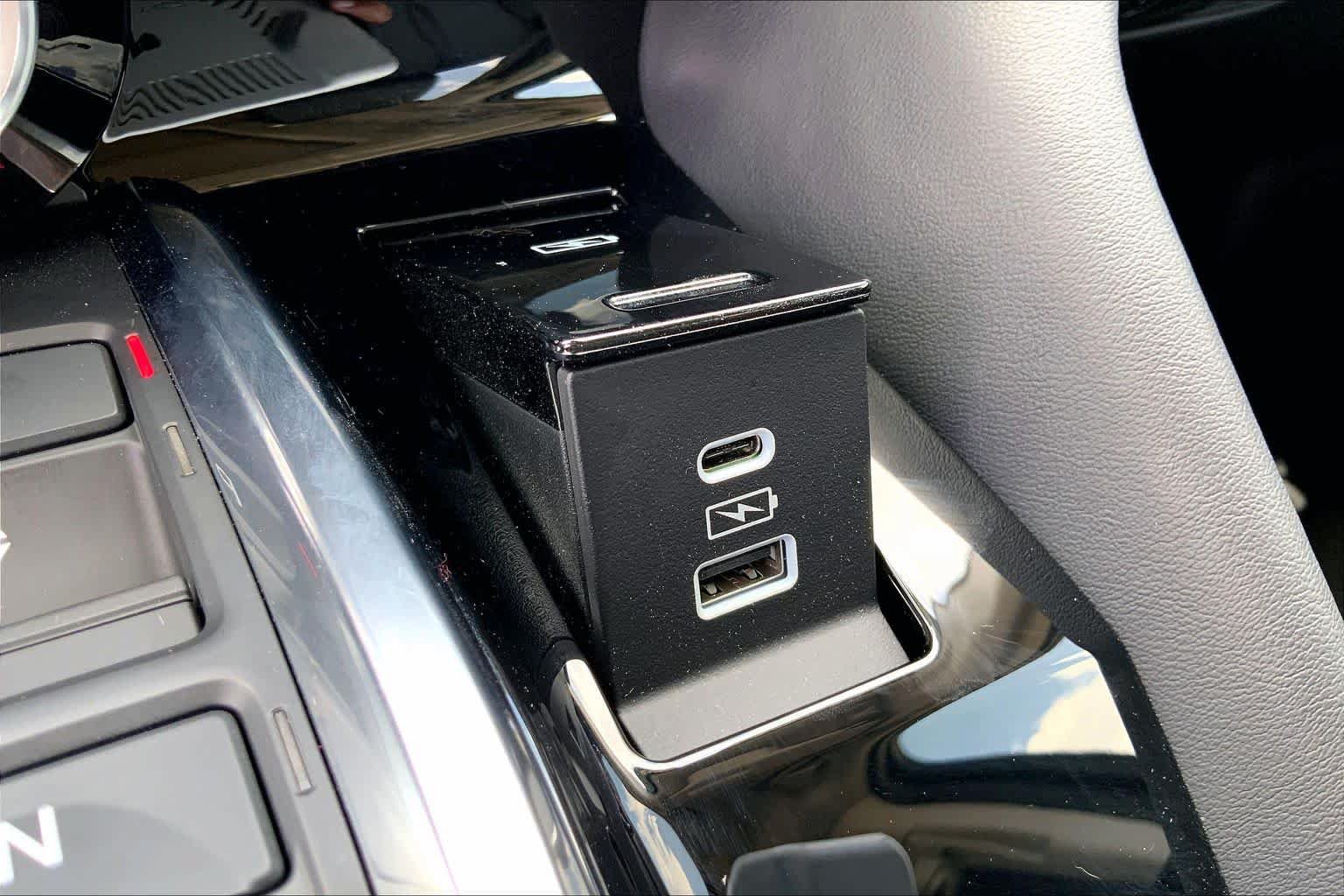 Used 2026 Acura MDX w/ Technology Package FWD image 31