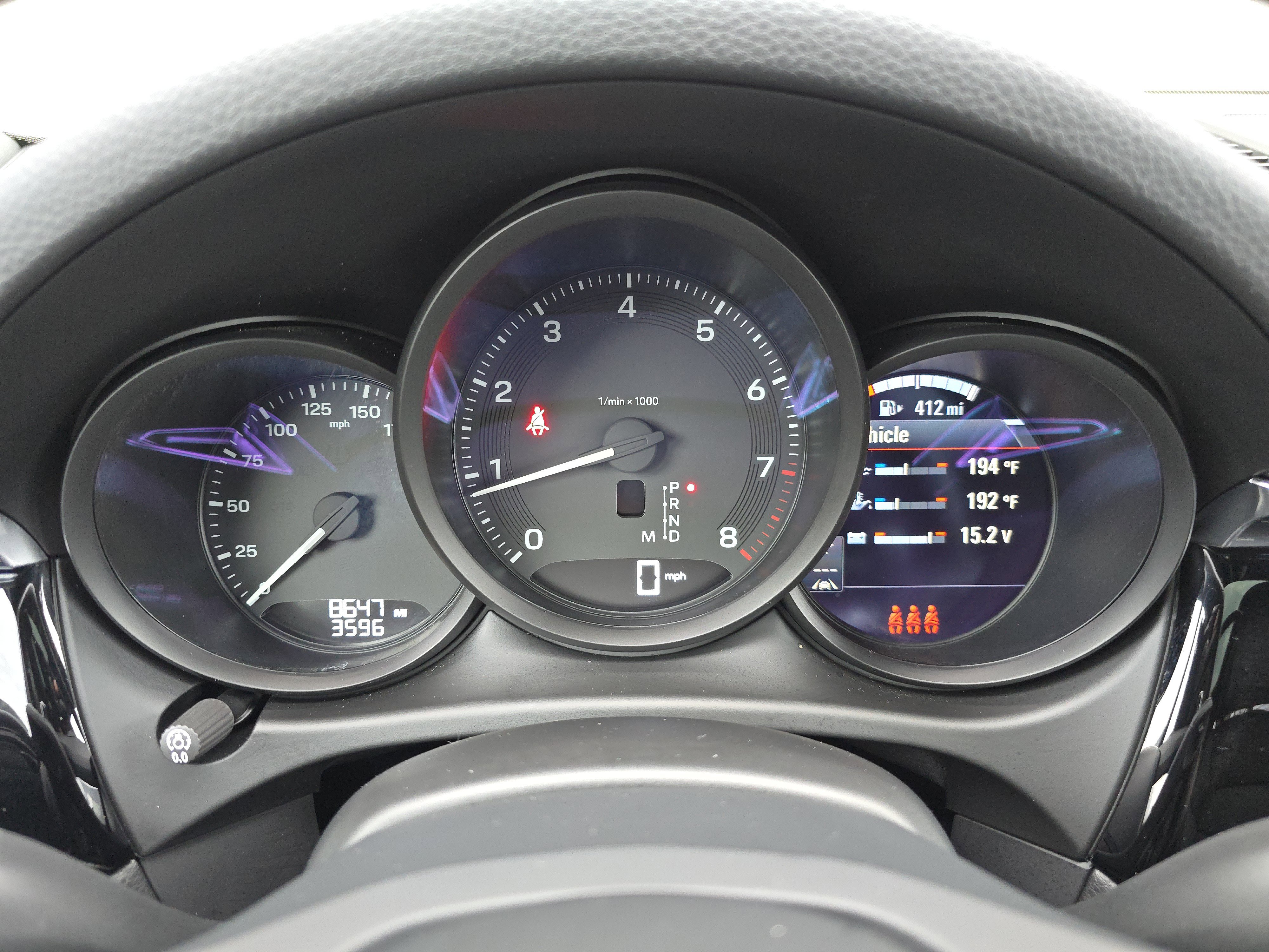 Certified 2025 Porsche Macan image 27