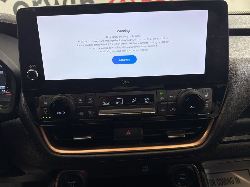 Used 2024 Toyota Grand Highlander AWD Hybrid image 29