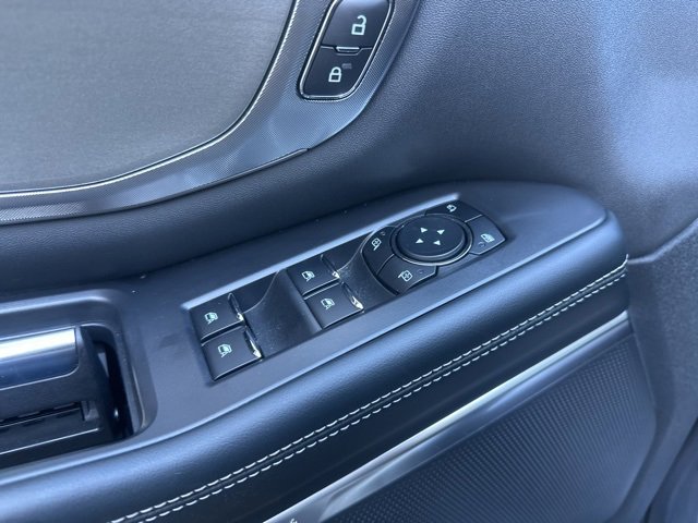 Used 2025 Ford Expedition Max Platinum w/ Driver's Package image 14