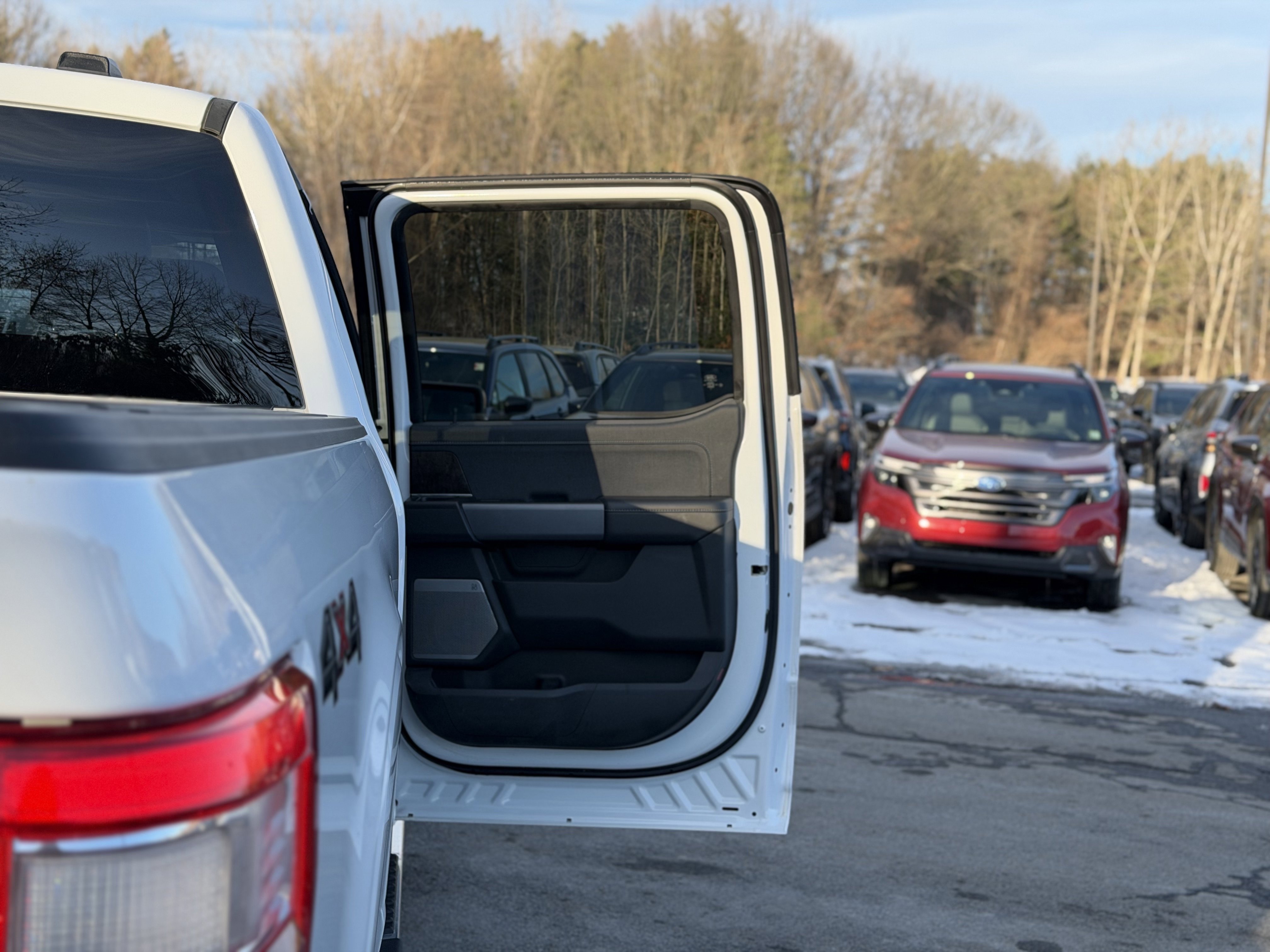 Used 2023 Ford F150 Lariat image 37