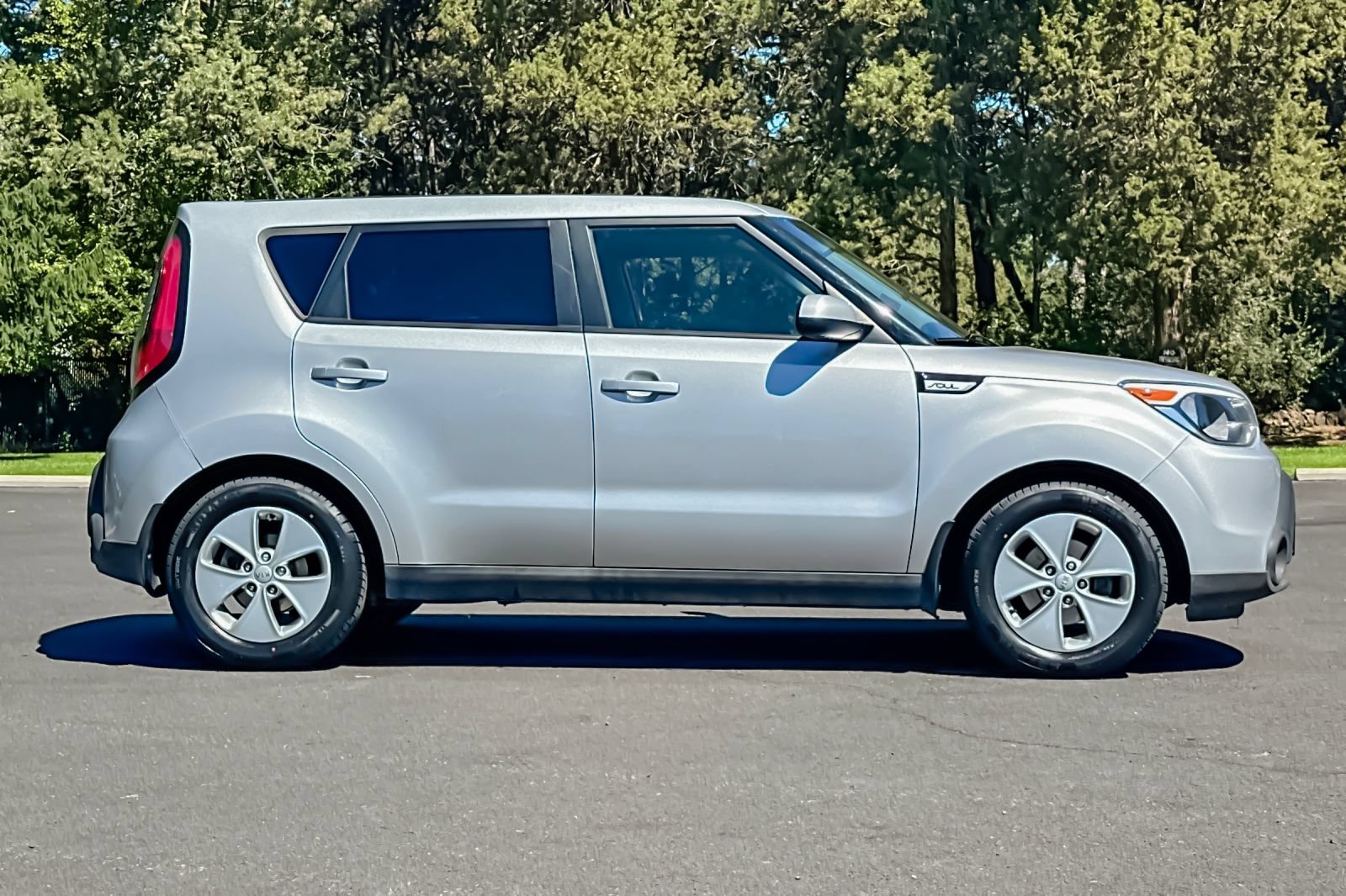 Used 2016 Kia Soul FWD video 3