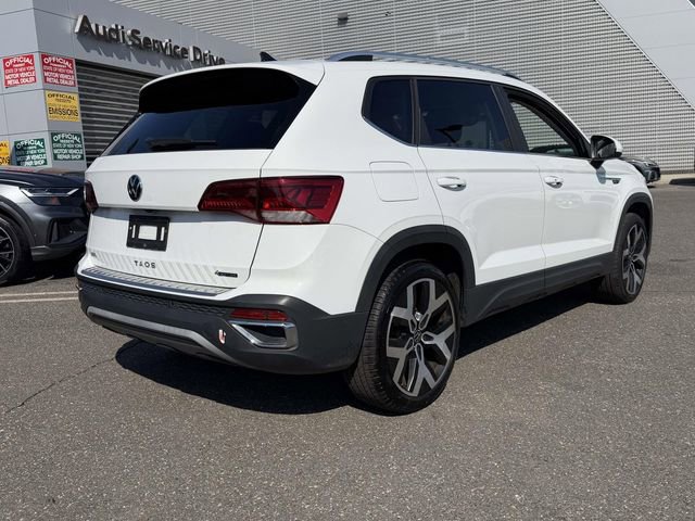 Used 2023 Volkswagen Taos SEL image 5