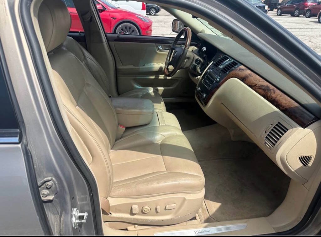 Used 2006 Cadillac DTS FWD image 11