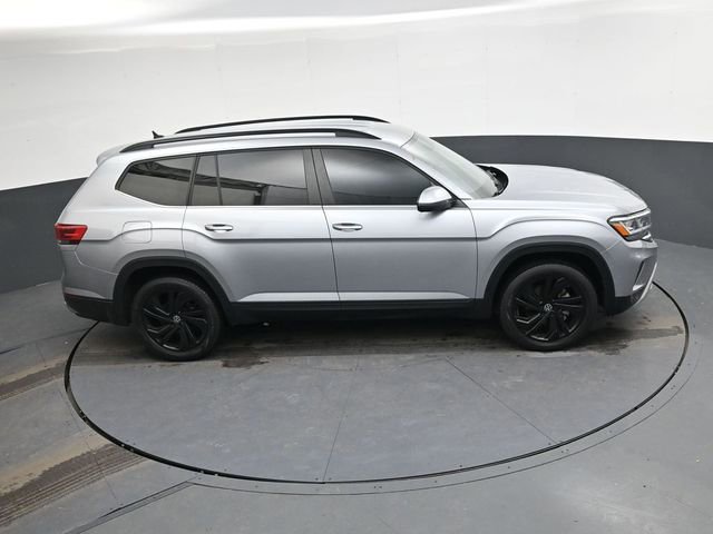 Used 2022 Volkswagen Atlas SE w/ Black Wheel Package image 20