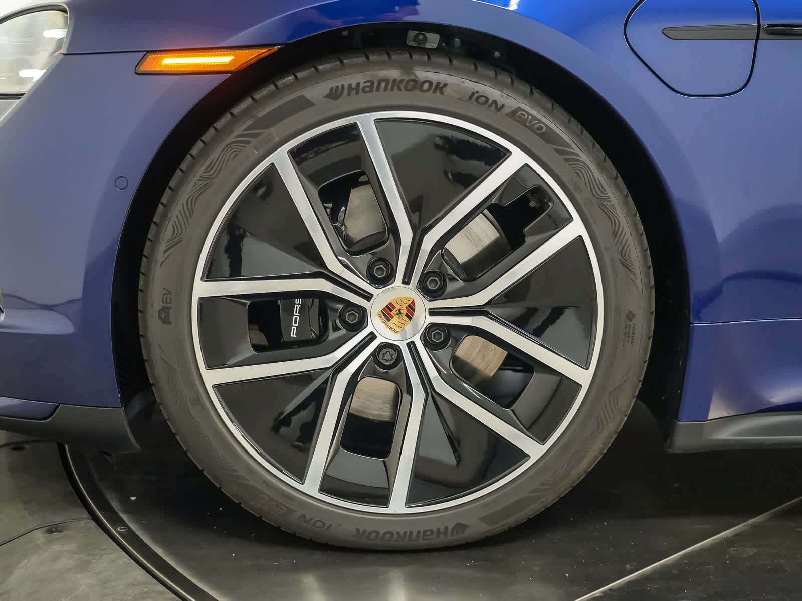 Certified 2026 Porsche Taycan RWD image 13