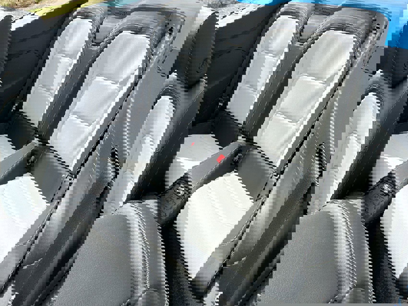 Used 2022 Chevrolet Camaro LT image 23