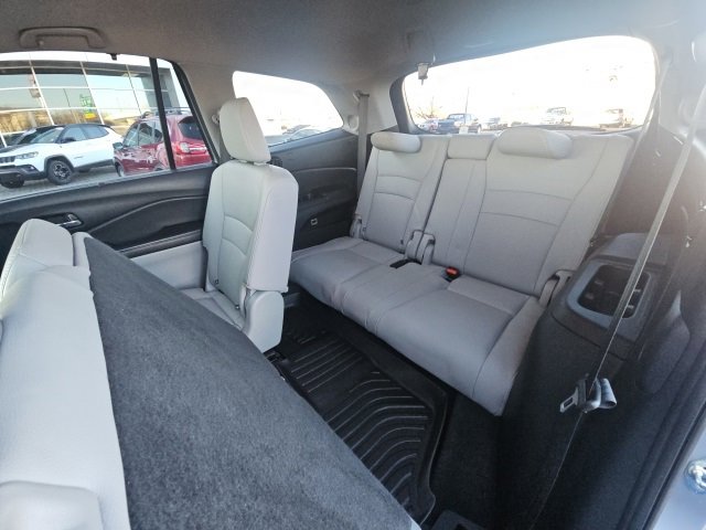 Certified 2021 Honda Pilot Touring image 10