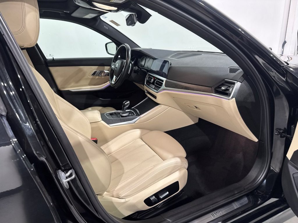 Used 2022 BMW 330i xDrive Sedan AWD/4WD image 22