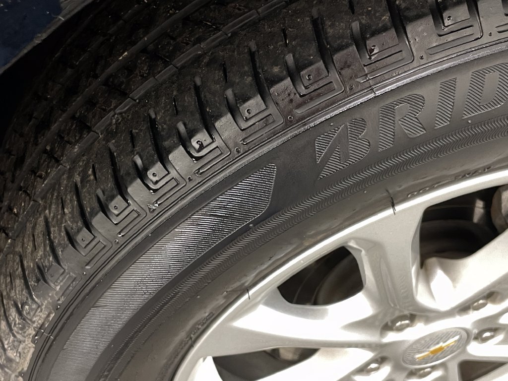Certified 2018 Chevrolet Equinox LS AWD/4WD image 42
