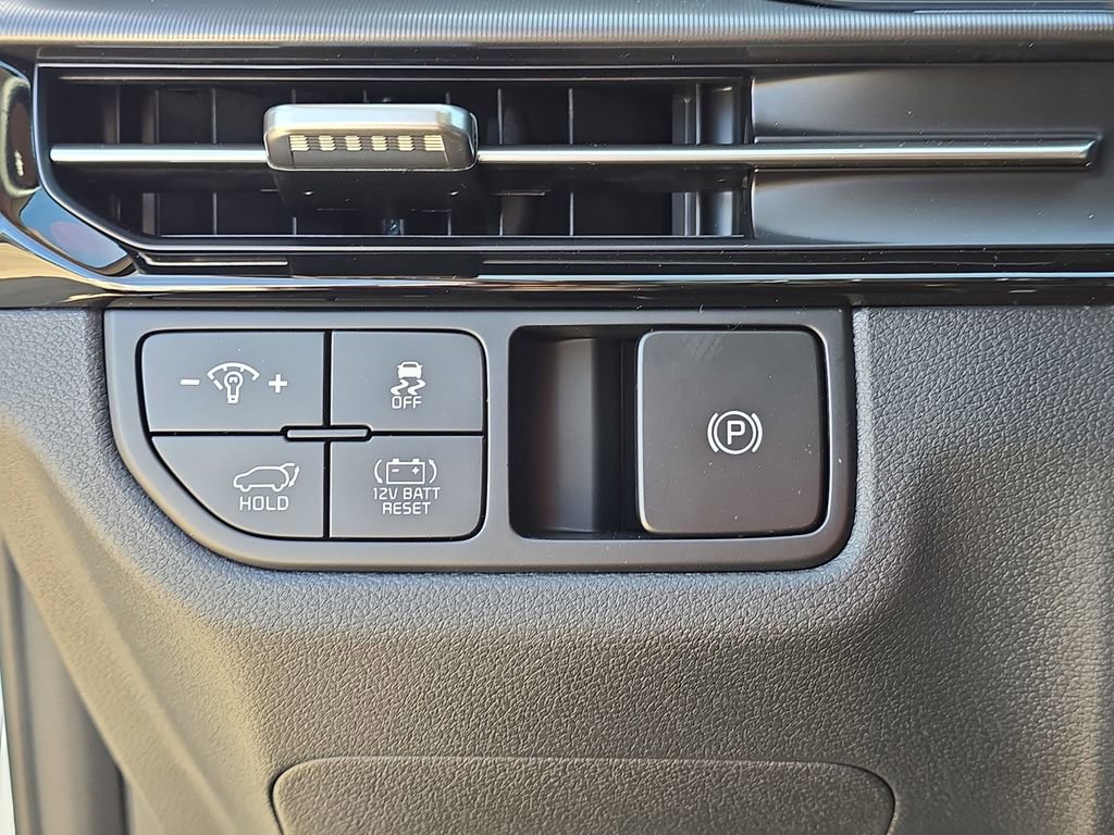 New 2026 Kia Sportage EX image 28