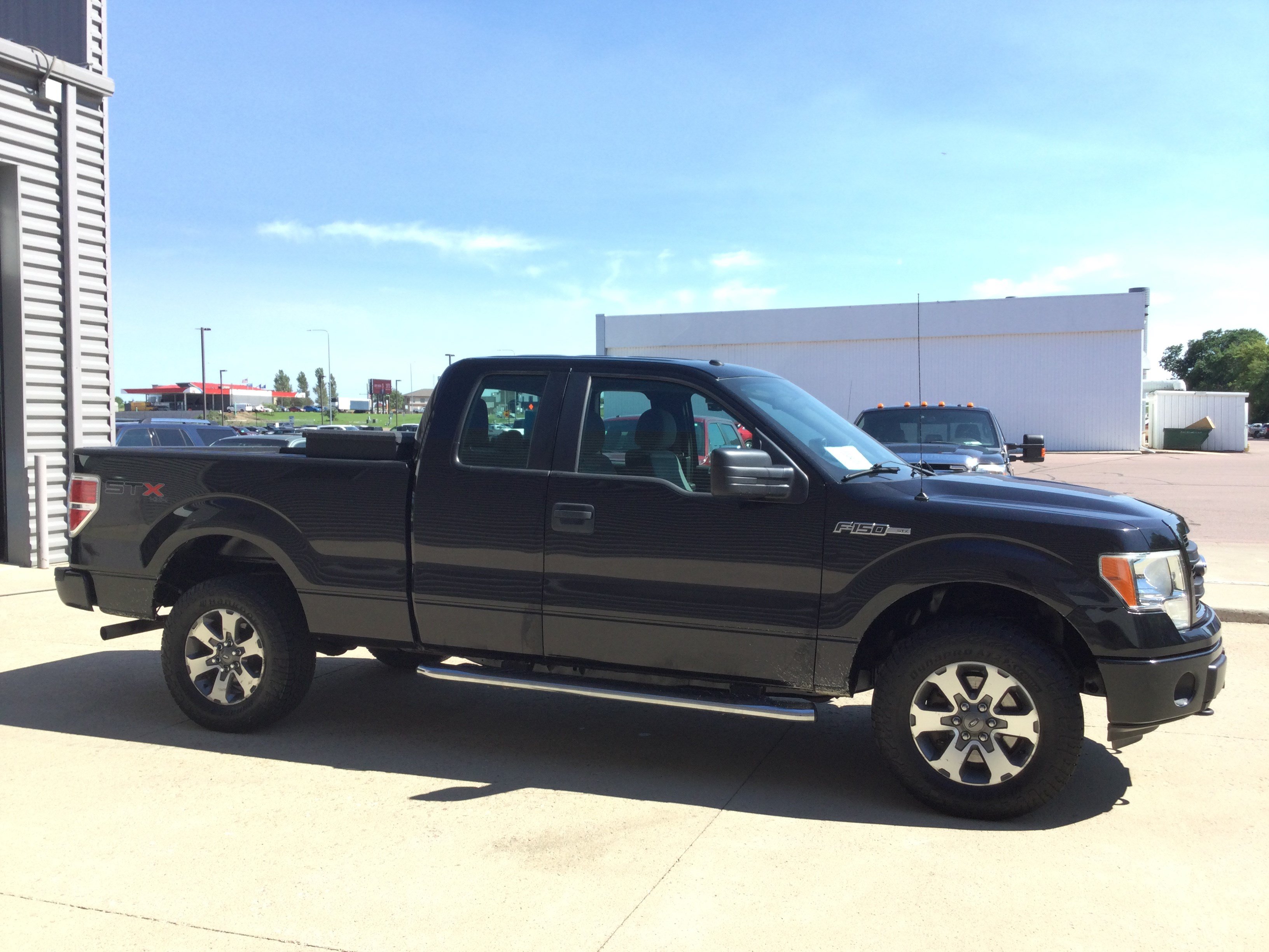 Used 2013 Ford F150 STX w/ Mid Equipment Group AWD/4WD image 3