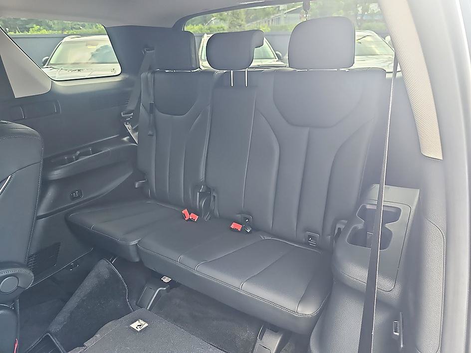 Used 2024 Hyundai Palisade SEL AWD/4WD image 31