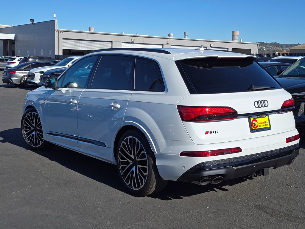 New 2026 Audi SQ7 Premium Plus AWD/4WD image 3