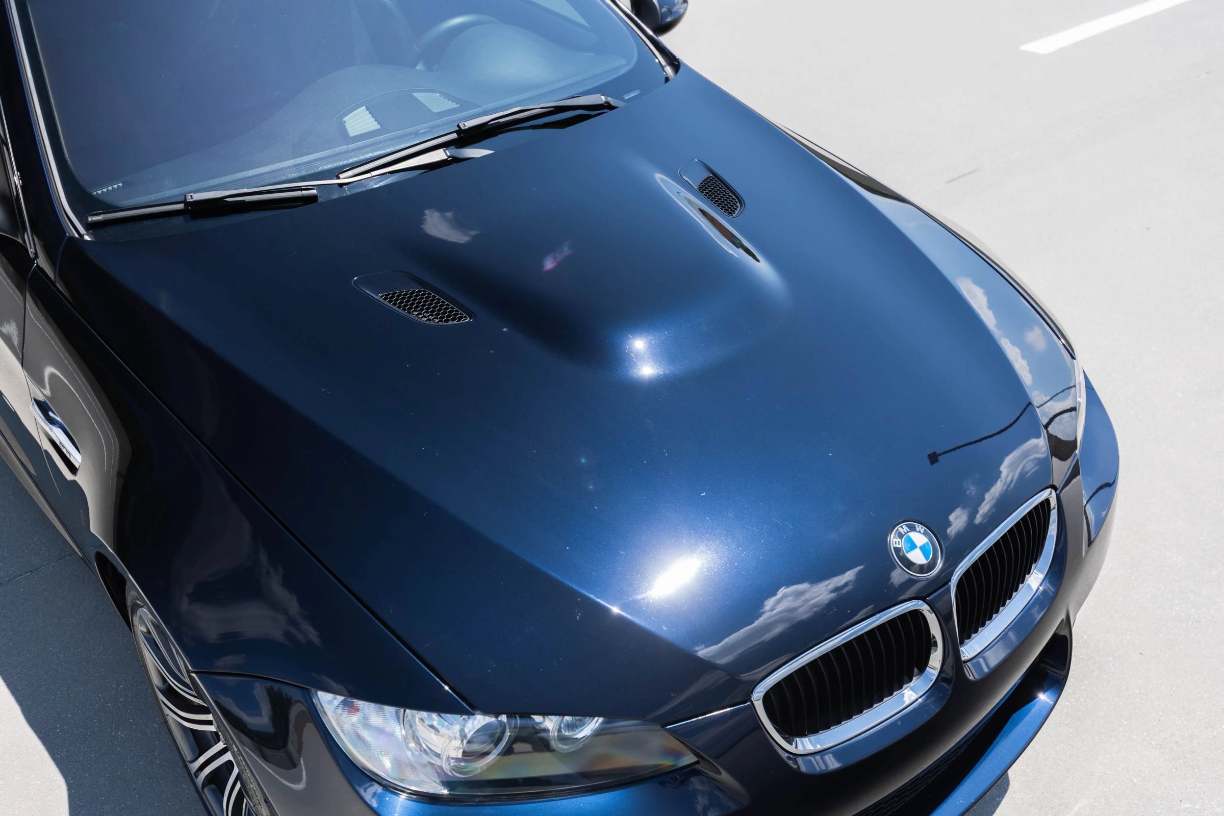 Used 2010 BMW M3 Convertible RWD image 19