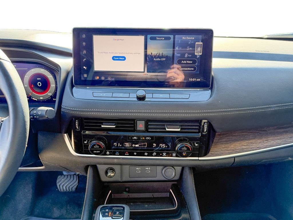 Used 2024 Nissan Rogue Platinum w/ Platinum Premium Package image 19