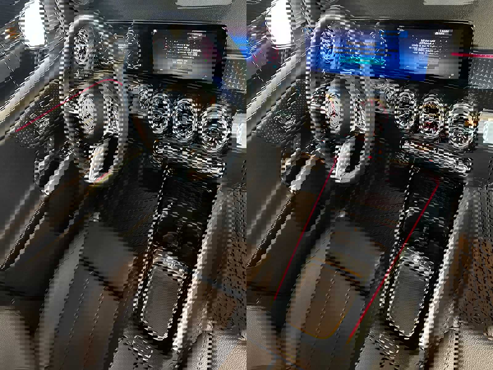 Used 2025 Mercedes-Benz GLB 250 4MATIC image 11