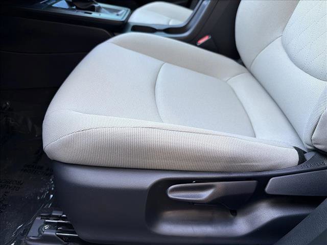 New 2026 Toyota Corolla Cross L image 12