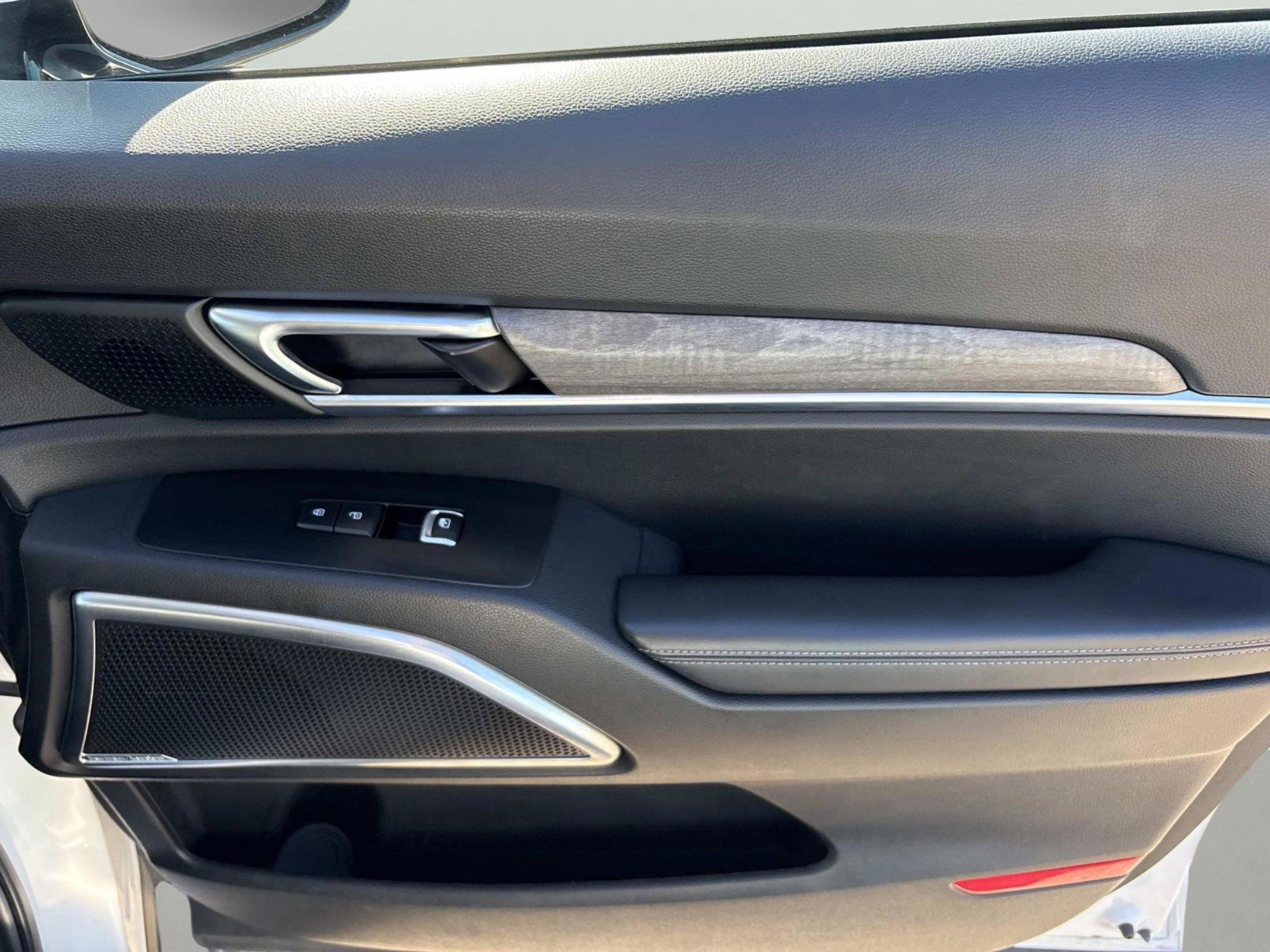 Used 2022 Kia Telluride SX w/ SX Prestige Package image 23