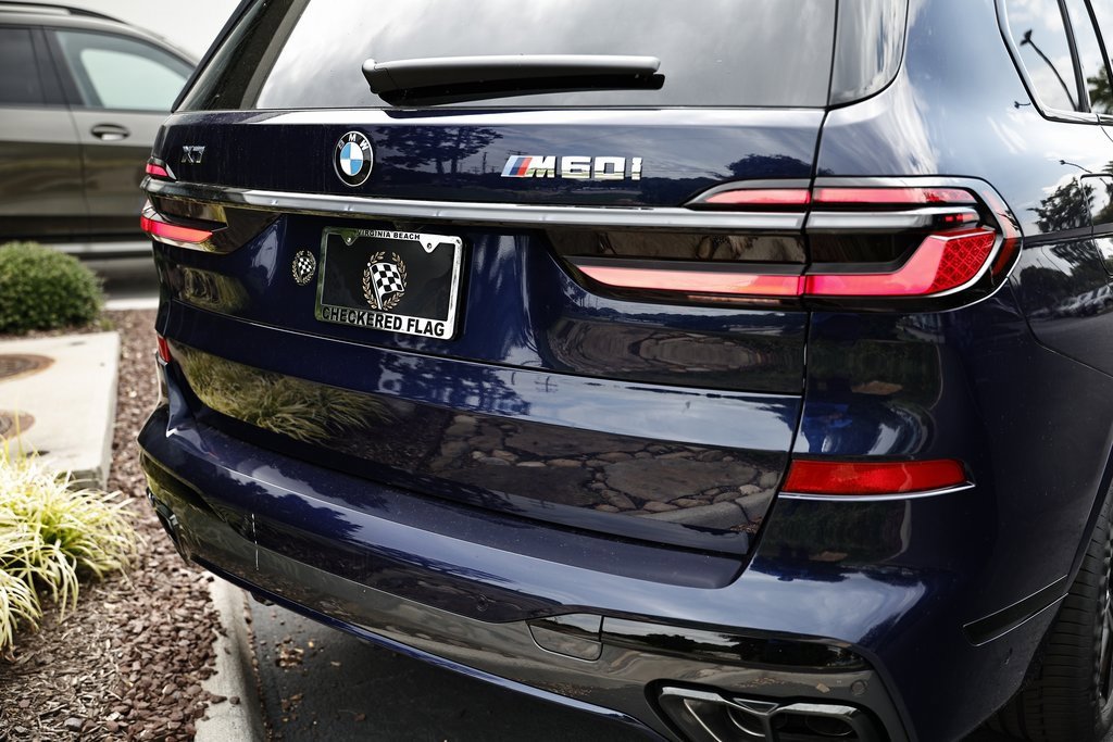 New 2026 BMW X7 M60i w/ M Sport Professional Package image 9