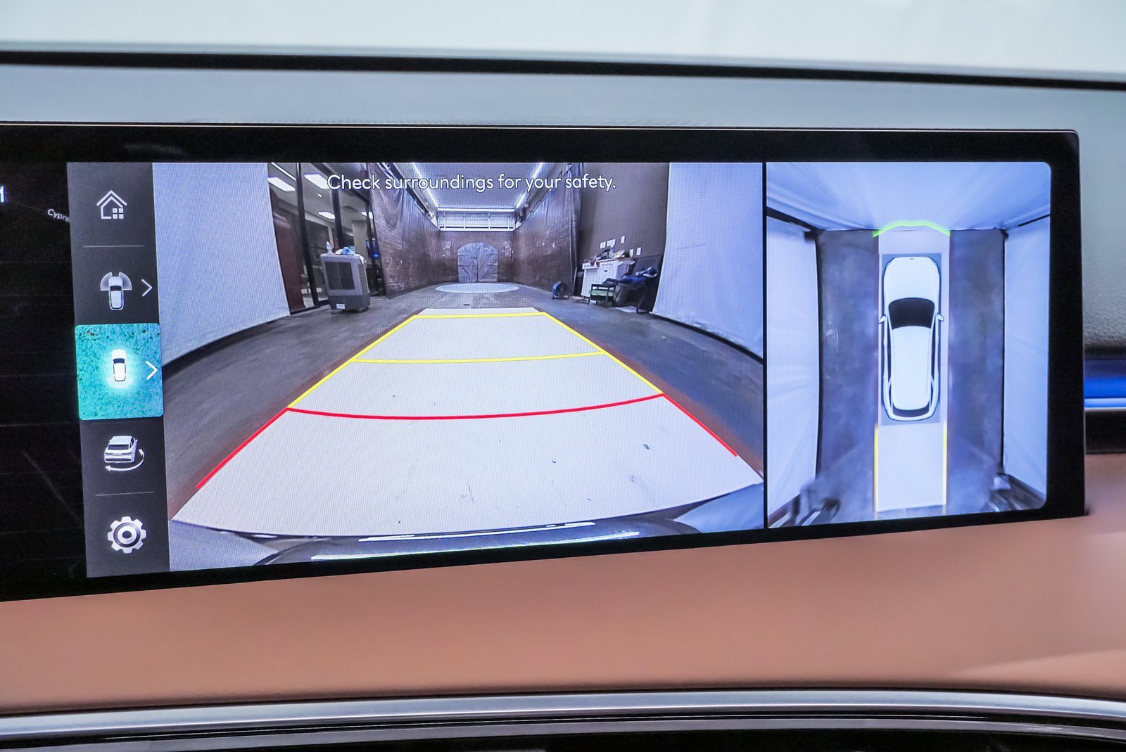 Certified 2026 Genesis GV70 2.5T Advanced image 21