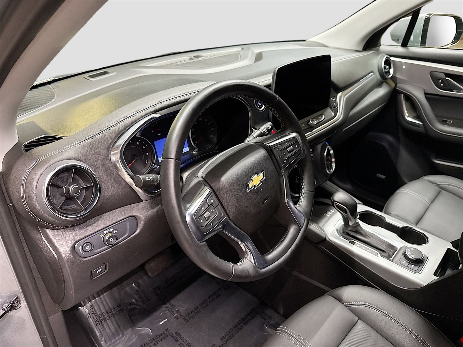 New 2025 Chevrolet Blazer LT w/ Sound & Technology Package image 9