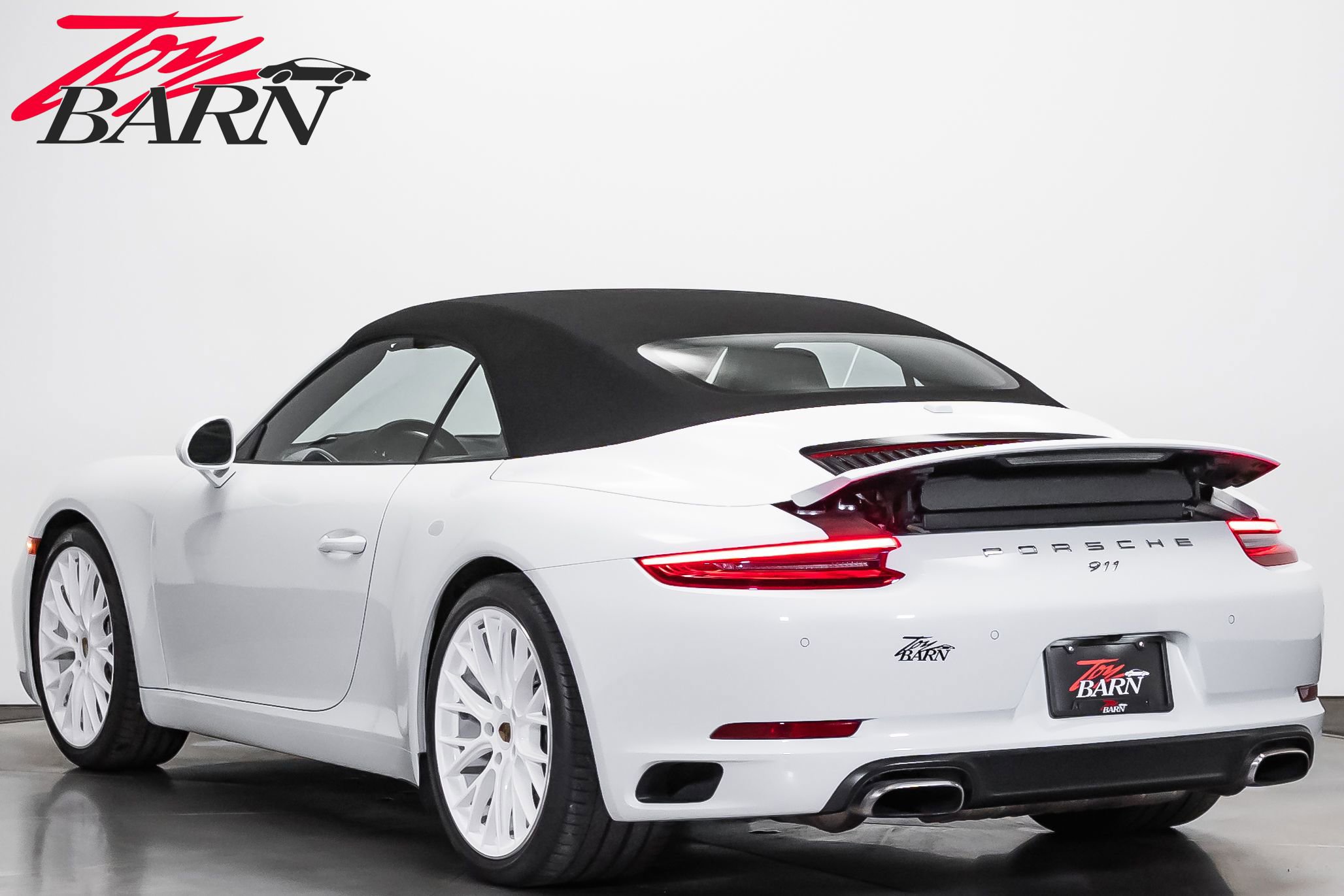 Used 2017 Porsche 911 Carrera RWD image 11