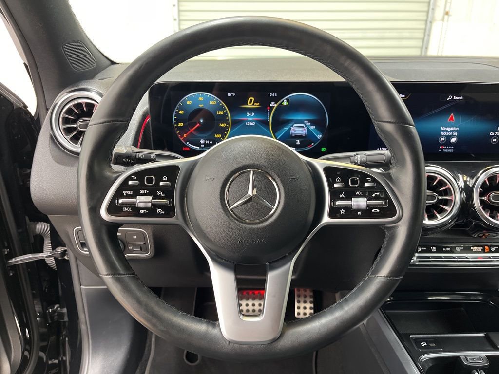 Used 2023 Mercedes-Benz GLB 250 image 18