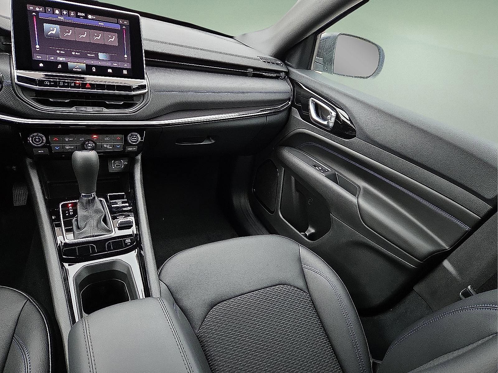 New 2026 Jeep Compass Latitude w/ Quick Order Package 29K image 12