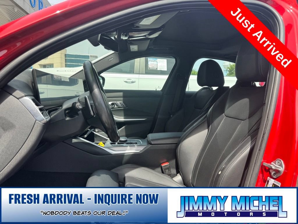 Used 2023 BMW 330i xDrive Sedan w/ M Sport Package AWD/4WD image 5