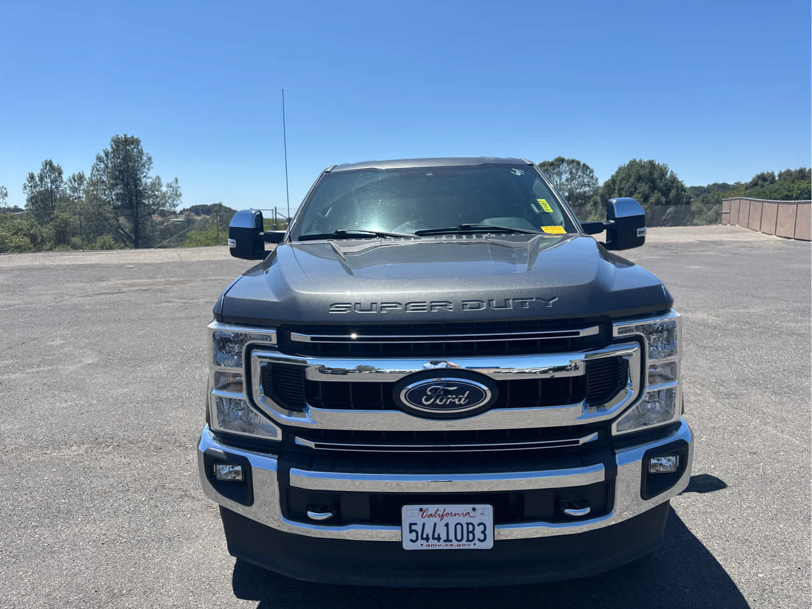 Used 2020 Ford F350 XLT w/ XLT Premium Package AWD/4WD image 2