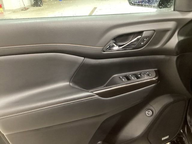 Used 2020 GMC Acadia AT4 w/ LPO, 'HIT The Road' Package image 8