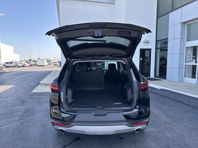 Used 2024 Chevrolet Blazer LT w/ Convenience Package FWD image 19